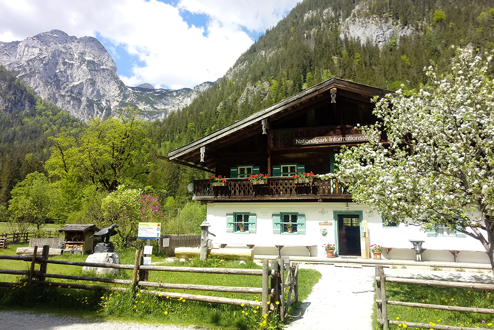 Klausbachhaus im Sommer